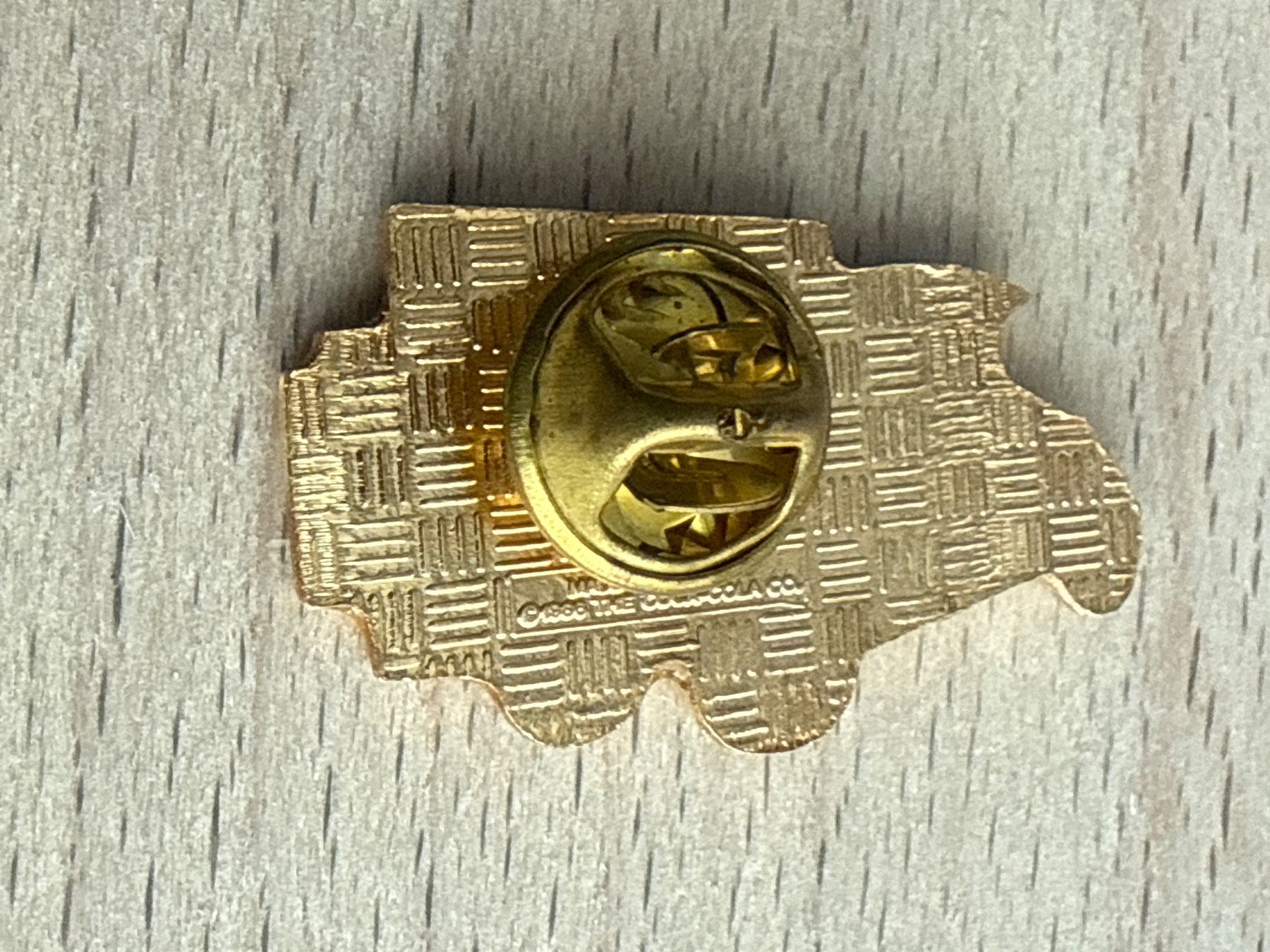 Coca-Cola Placchette & Badge: Pin Coca-Cola Lastwagen – Usato da Glattbrugg venduto da Schweigmatt 1