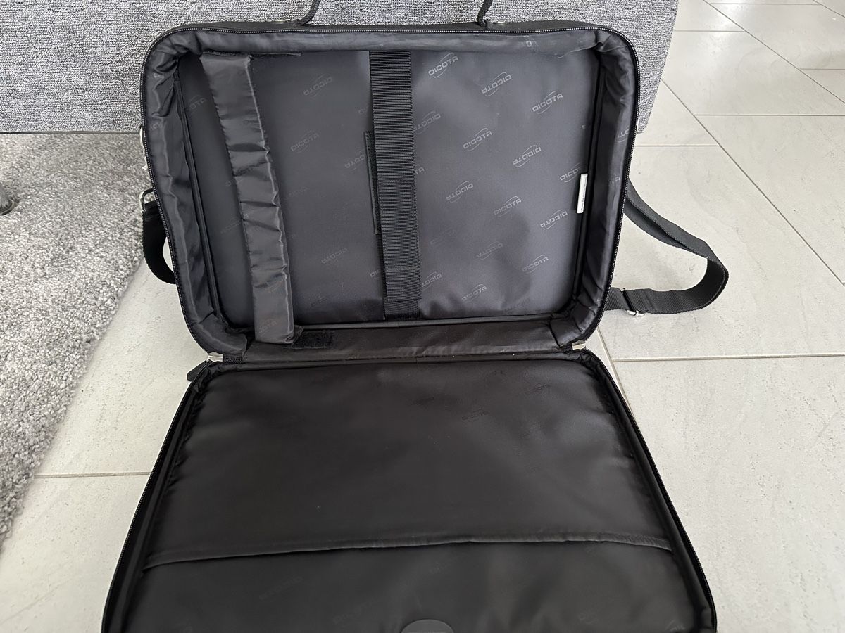 Sacs: Dicota Laptoptasche – Neuf (Voir description) à Fällanden par kmu_np9w 2