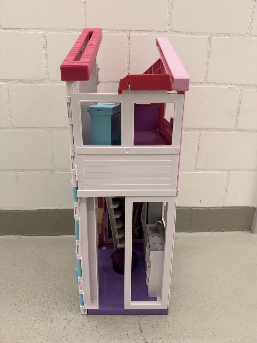 Barbie Case e mobili per bambole: Barbie Malibu Haus – Usato da Höri venduto da dimada14 1