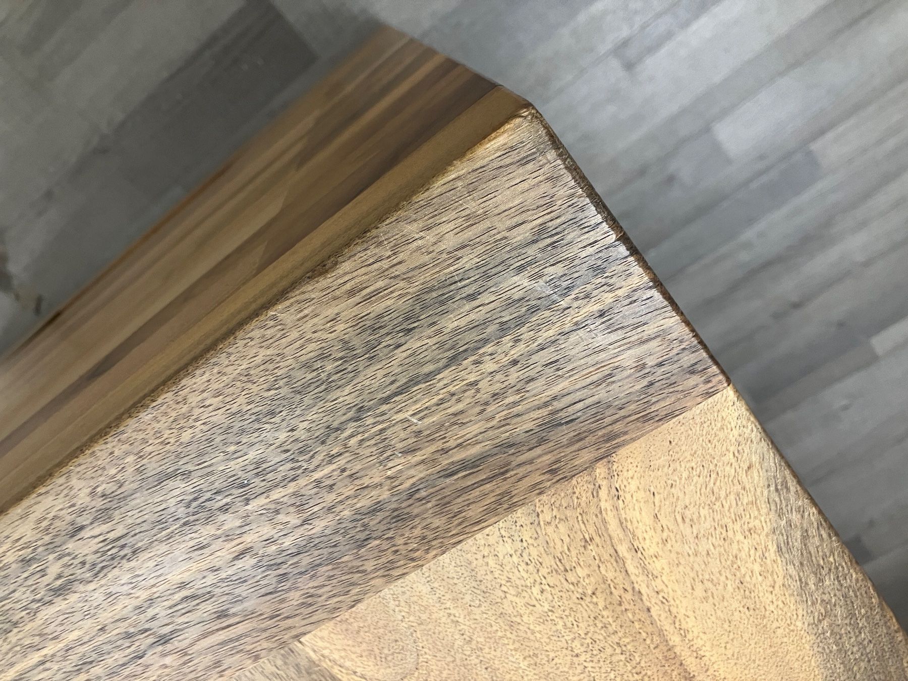 Equipement de magasin & Foires: Empfangstheke Holz Design – D'occasion à Ilanz par esthihu01 3