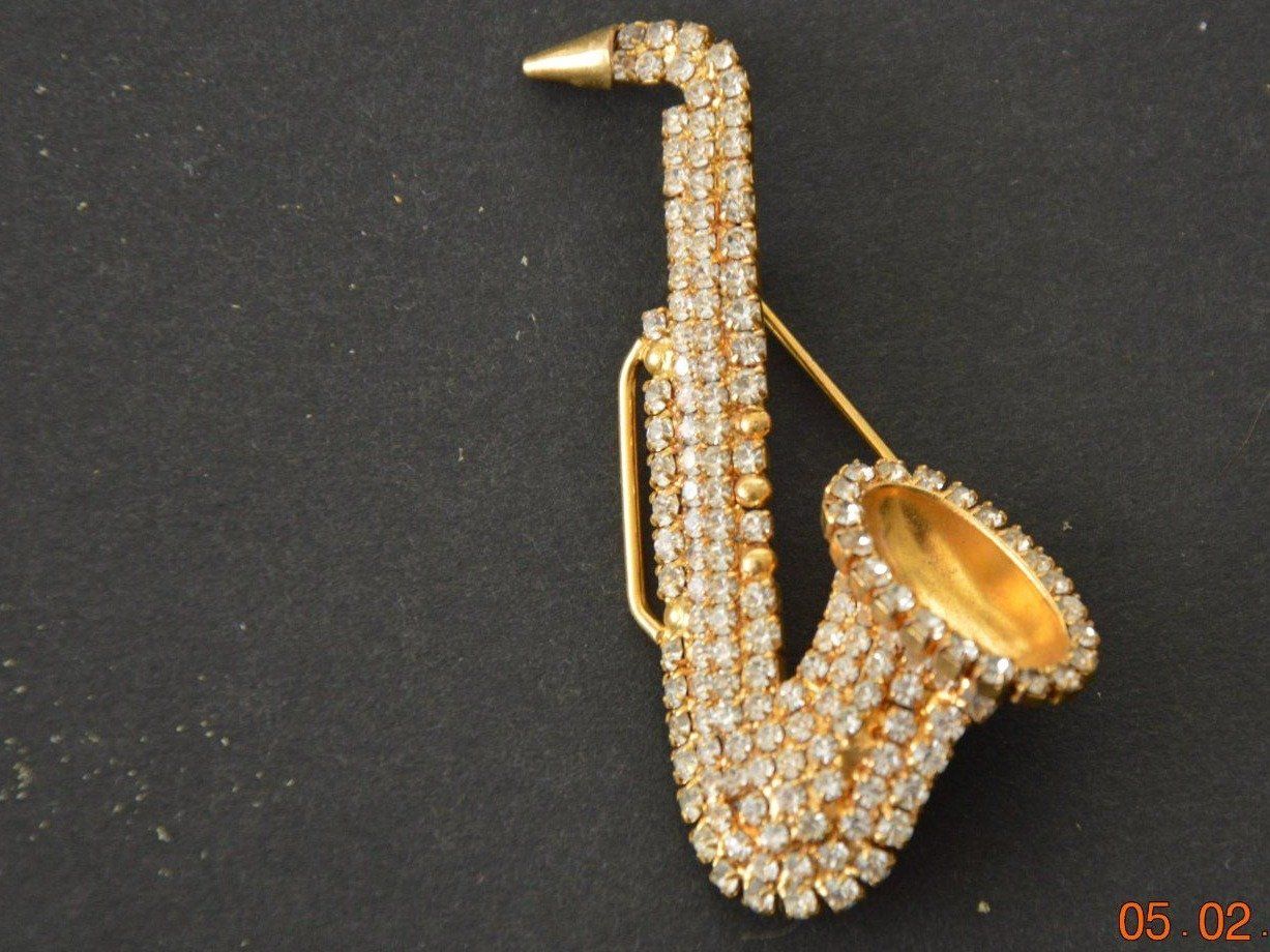 Broschen & Nadeln: Strass Brosche Saxofon Gold – Neu (gemäss Beschreibung) aus Luzern von Jarunka44
