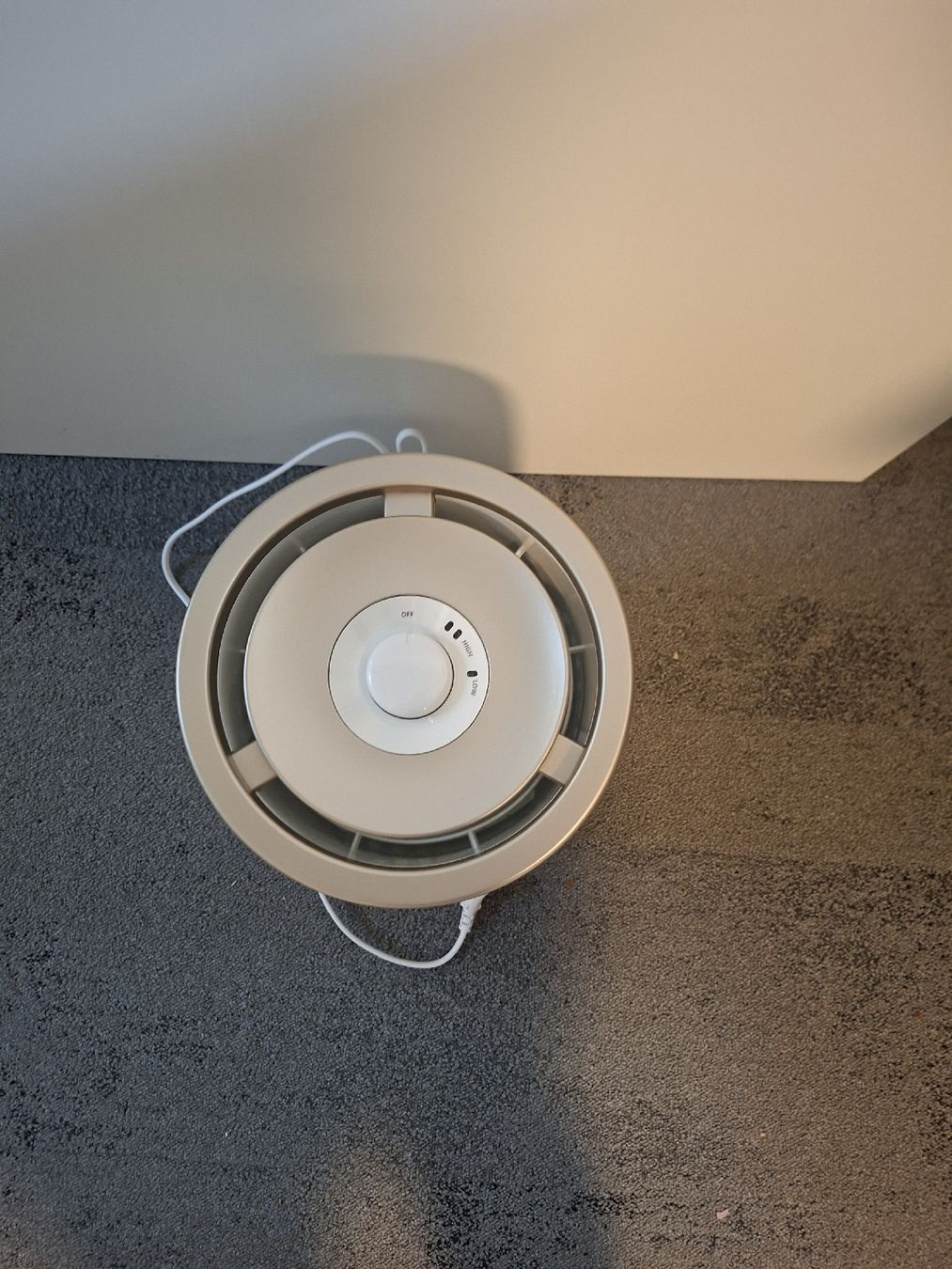 Philips Luftbefeuchter: Philips Luftbefeuchter und 4x Filter neuwertig – Gebraucht aus Rütihof von Pipo1893 3