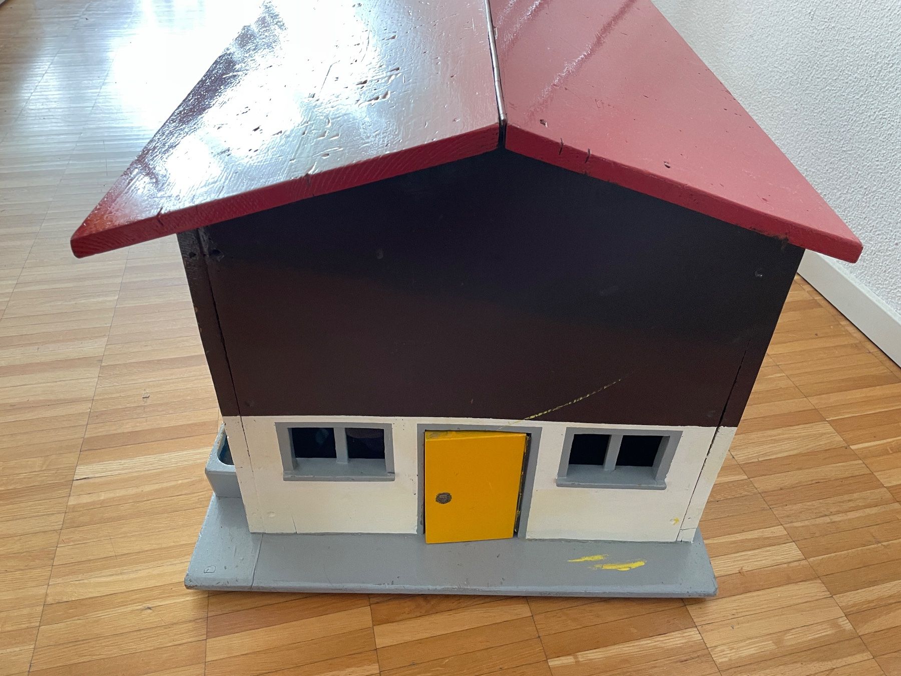 Giocattoli: Stall / Bauernhof - Holz - massiv - 2 Steckenpferde – Usato da Neftenbach venduto da Justine76 2
