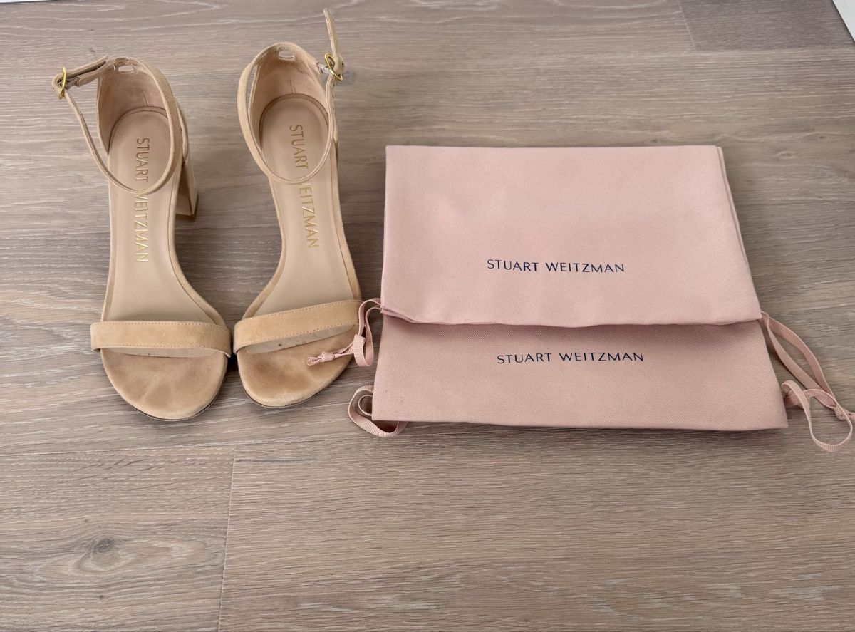 Stuart Weitzman Chaussures femmes: Stuart Weitzman, Block Heel Sandals, Suede, Size 37.5 – D'occasion à Zug par Beolingus22