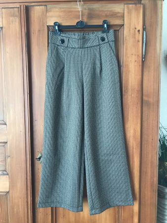 Elegante Damenhose kariert, M (38), von Only