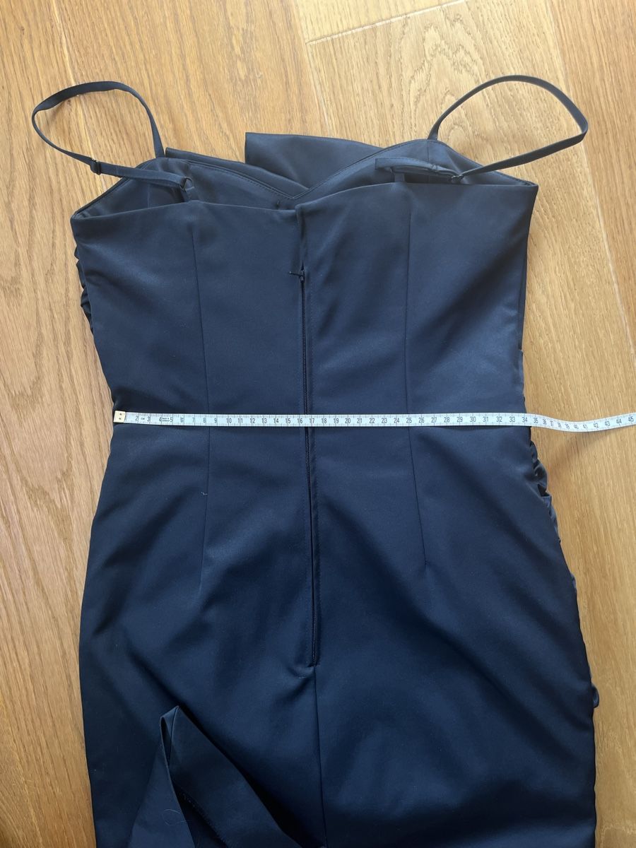 Vestiti: Luxus-Abendkleid, dunkelblau, Gr. 36 mit Raffungen – Usato da Wädenswil venduto da Iana32 6