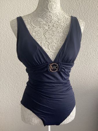 Maillot de bains et robe Michael Kors