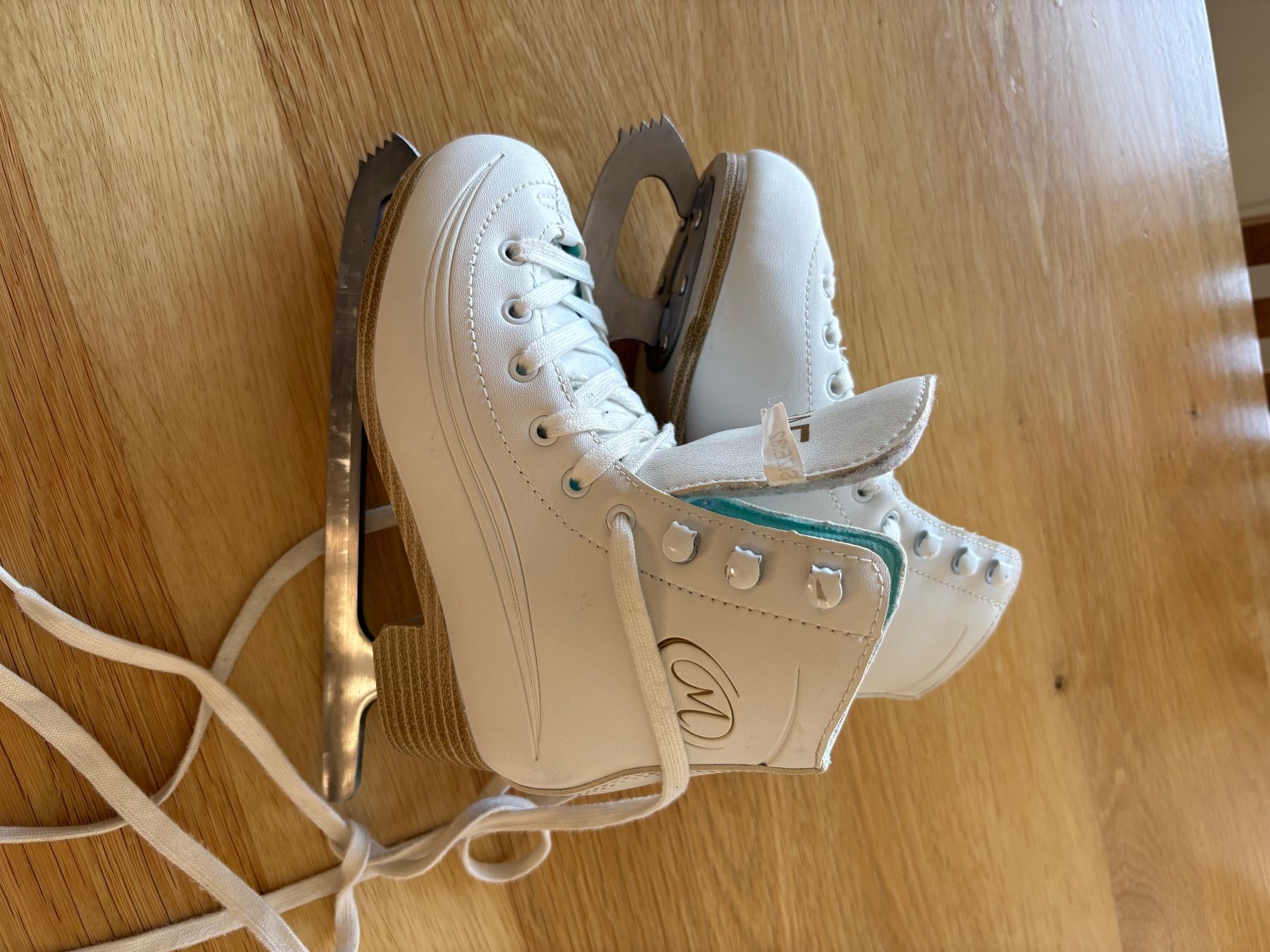 Graf Pattini da ghiaccio: Graf Schlittschuhe Gr. 31-32 – Usato da Wetzikon ZH venduto da torira 4