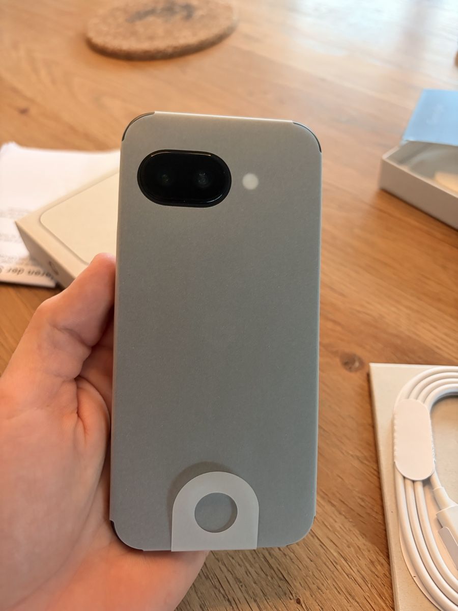 Google Telefoni cellulari / Smartphones: Google Pixel 9a – Nuovo e nell'imballaggio originale da Zürich venduto da tob_gnv2 3