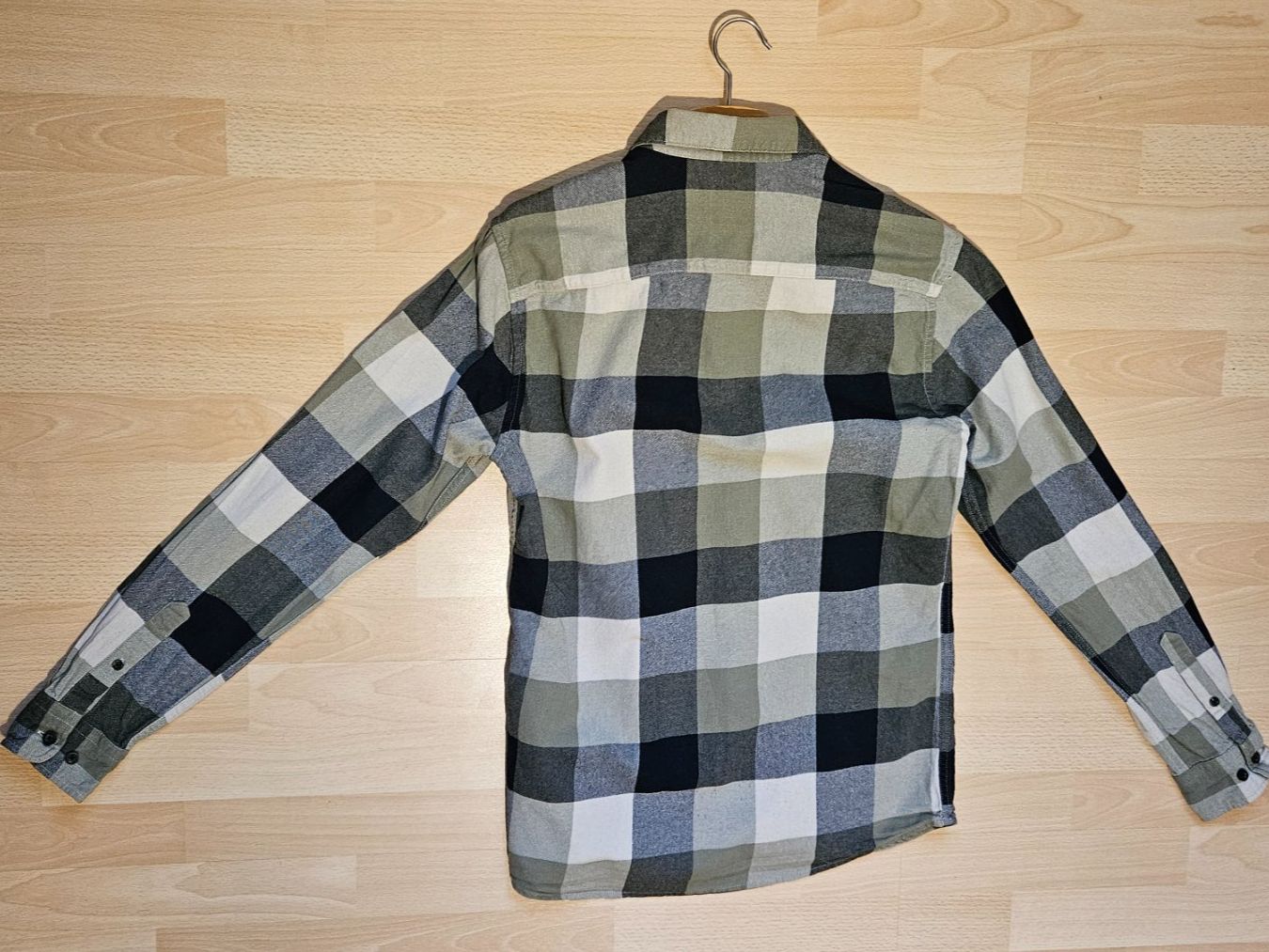 Only Camicie: Hemd, Marke ONLY & SONS, slim, Grösse M – Usato da Jona venduto da ASMARADO 1