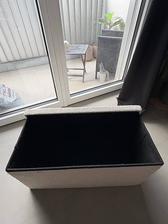 Sonstige Dekorationen & Accessoires: Coffre de rangement 99L – Gebraucht aus Conthey von arn_bv7m 1