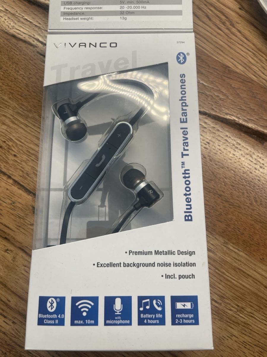 Kopfhörer: Bluetooth Kopfhörer, neu – Neu und originalverpackt aus Holderbank AG von Hallo104 2