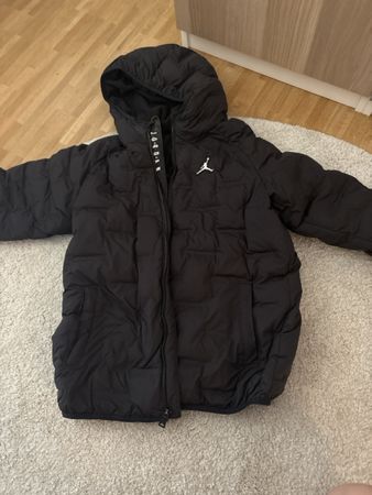 Jordan Jacke
