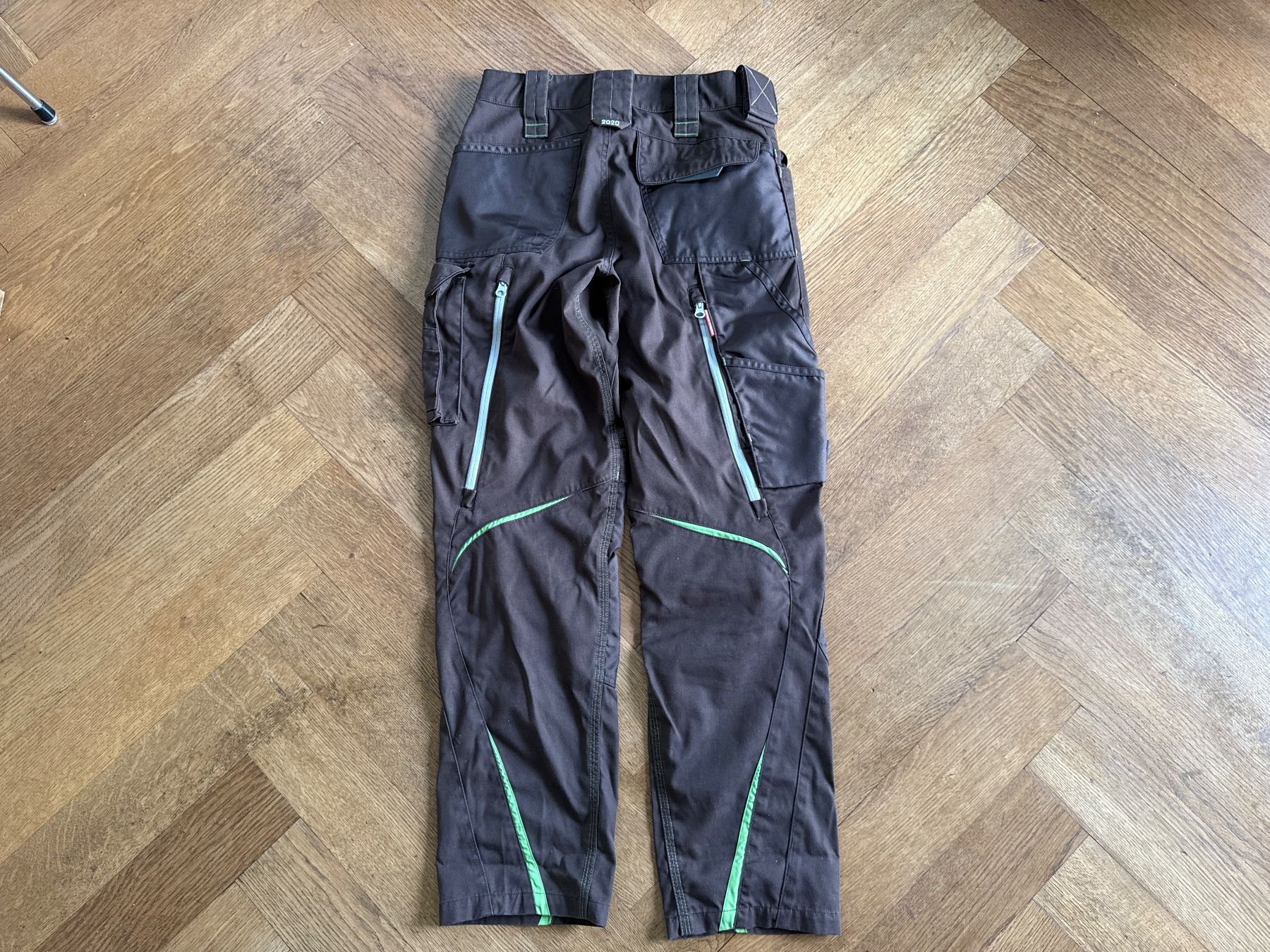 Engelbert Strauss Pantaloni: Engelbert Strauss Grösse 36 Hose motion Damen – Usato da Ennetbaden venduto da mapa05 7