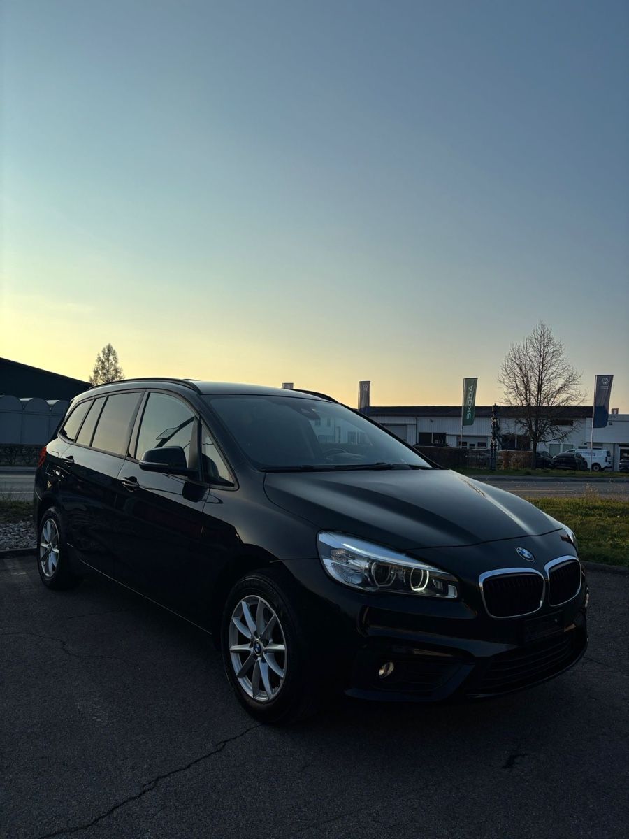 BMW Automobili: Bmw 218d gran tourer – Usato da Payerne venduto da val_sh7p 3