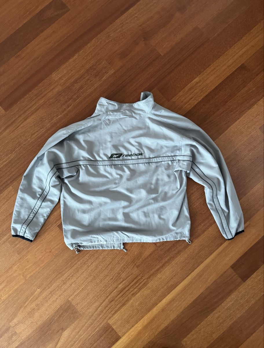 Reebok Giacche: Reebok Trainingsjacke – Usato da Stallikon venduto da jock1 1