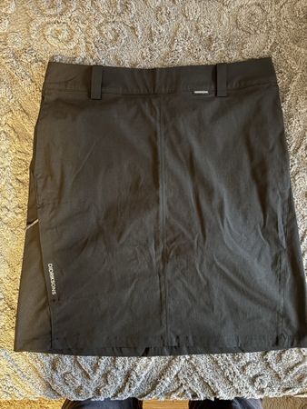 Wanderrock Didriksons mit Innenshorts, Schwarz, Gr. 40