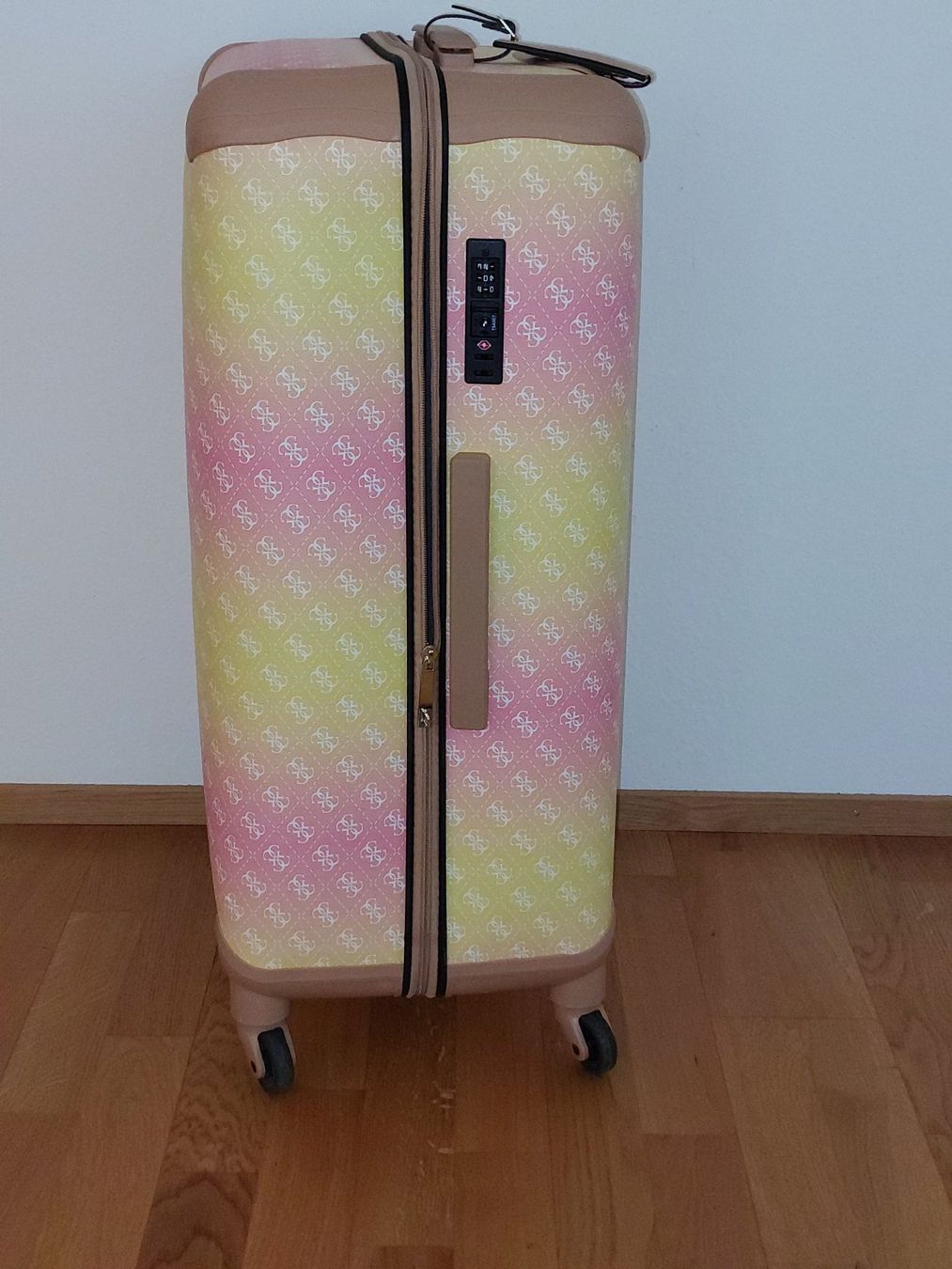 Valigie: Koffer von Guess – Usato da Bern venduto da Grabowski1 1
