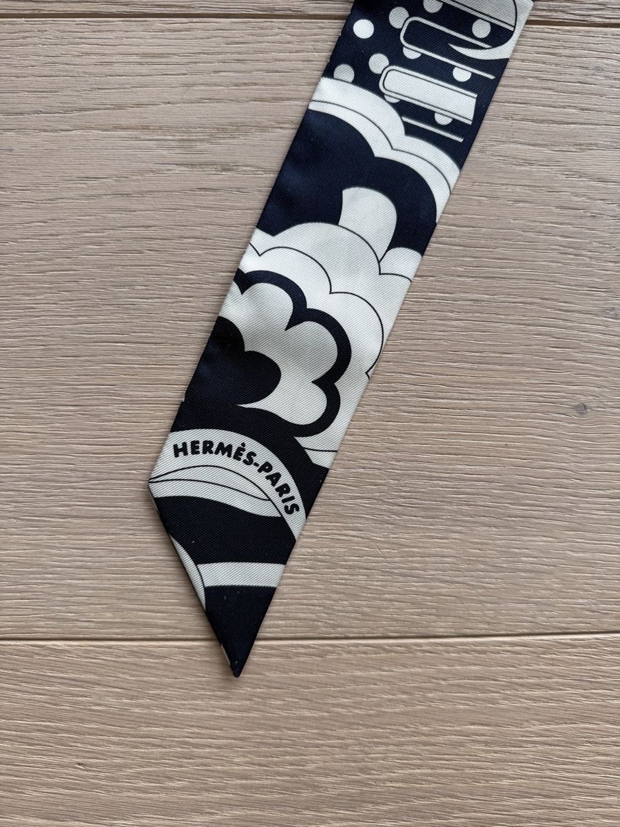 Hermès Foulard & Sciarpe: Hermès Twilly – Usato da Erlenbach ZH venduto da mpsy 1