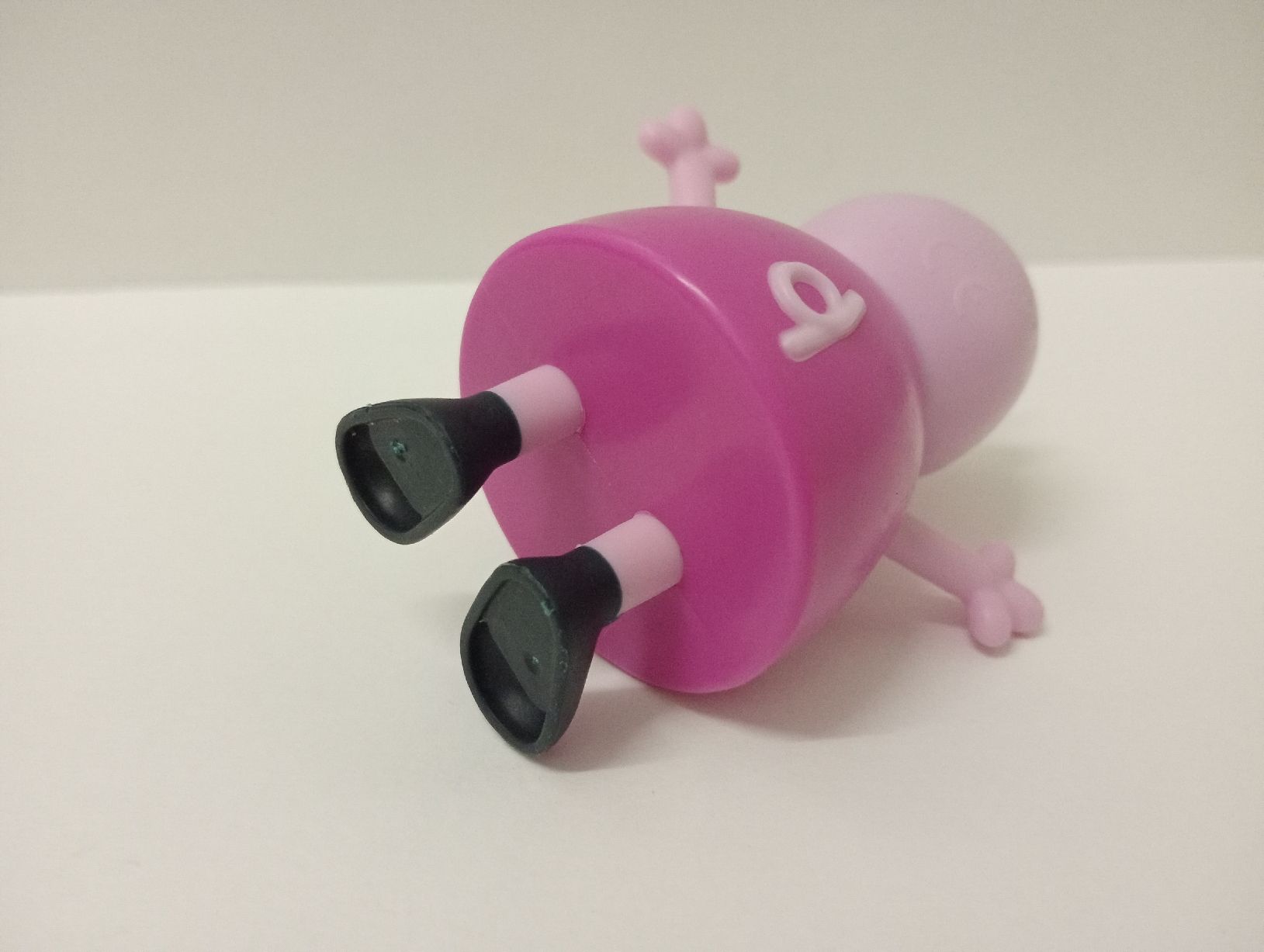 Hasbro Figuren: Peppa Pig Figur 8 cm Hasbro - Top Zustand – Gebraucht aus Allschwil von Evgeniia78 4