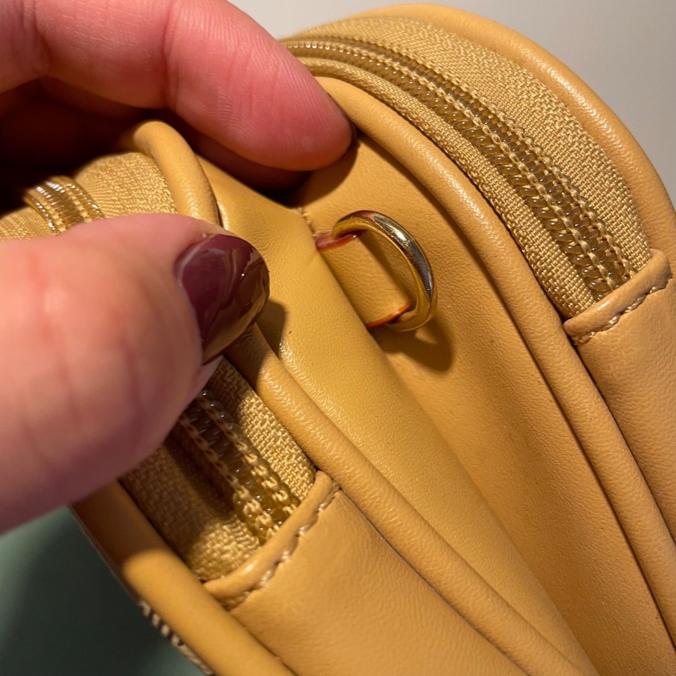 Taschen für Damen: Necessaire, Kosmetik Tasche mit 2 Fächer – Gebraucht aus Bellach von Lapislazuli_blues 4
