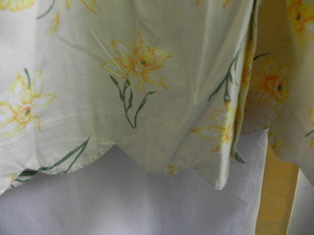 Vestiti & Gonne: Gr. 80 Kleid mit Osterglocken Vintage – Usato da Basel venduto da frausommerwind 3
