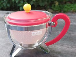 Bodum Teekanne mit Sieb, Glas und Edelstahl, neuwertig