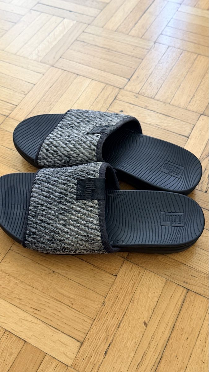 Flipper: Fitflop Gr. 36 – Nuovo (secondo la descrizione) da Basel venduto da skyluck