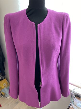 Chanel Blazer Lila Grösse 36/38 sehr guter Zustand