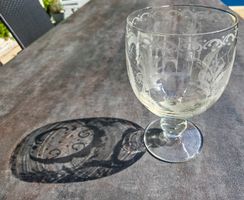 Prachtvoller Jagdpokal 22cm Glas Gravur Handarbeit 