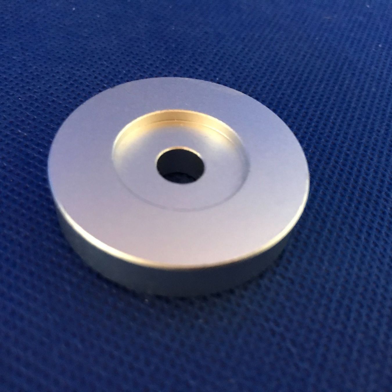 Plattenspieler: Alu Singleplug Mod.Classic – Neu und originalverpackt aus Aesch BL von BernisFlomi 1