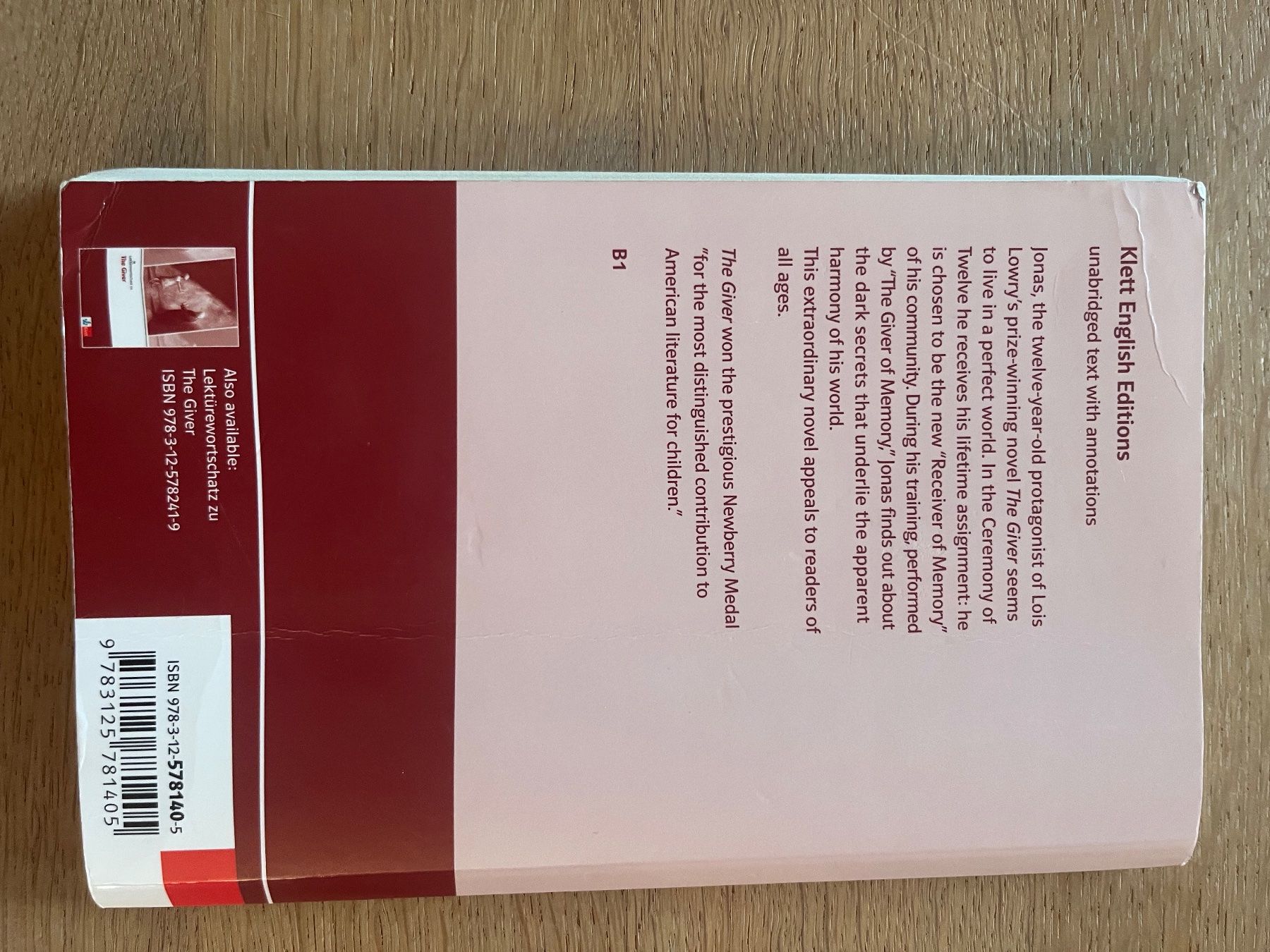 Libri: Lois Lowry - The Giver – Usato da Laupen BE venduto da lee_ym6v 1