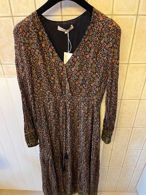 Vanessa Bruno Vestiti: Kleid von Vanessa Bruno - Gr.34 - mit Etikette – Nuovo (secondo la descrizione) da Zollikon venduto da Mar126