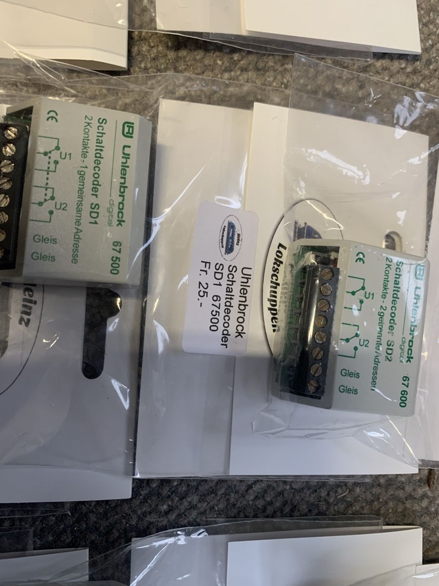 Uhlenbrock Modellini di ferrovie: Digital Decoder Schalt-Magnetartikel,Uhlenbrock,H202 – Usato da Winden venduto da EmilNeu 2