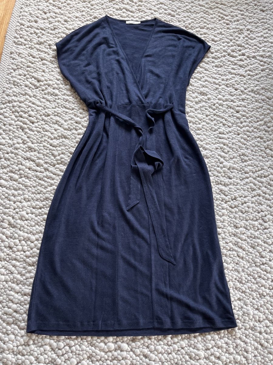 Hessnatur Vestiti: Leinenkleid dunkelblau hessnatur / M – Nuovo (secondo la descrizione) da Weesen venduto da Engadinerin