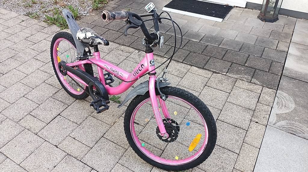 Velos: Mädchenfahrrad 20" – Gebraucht aus Madetswil von B-Ti 2