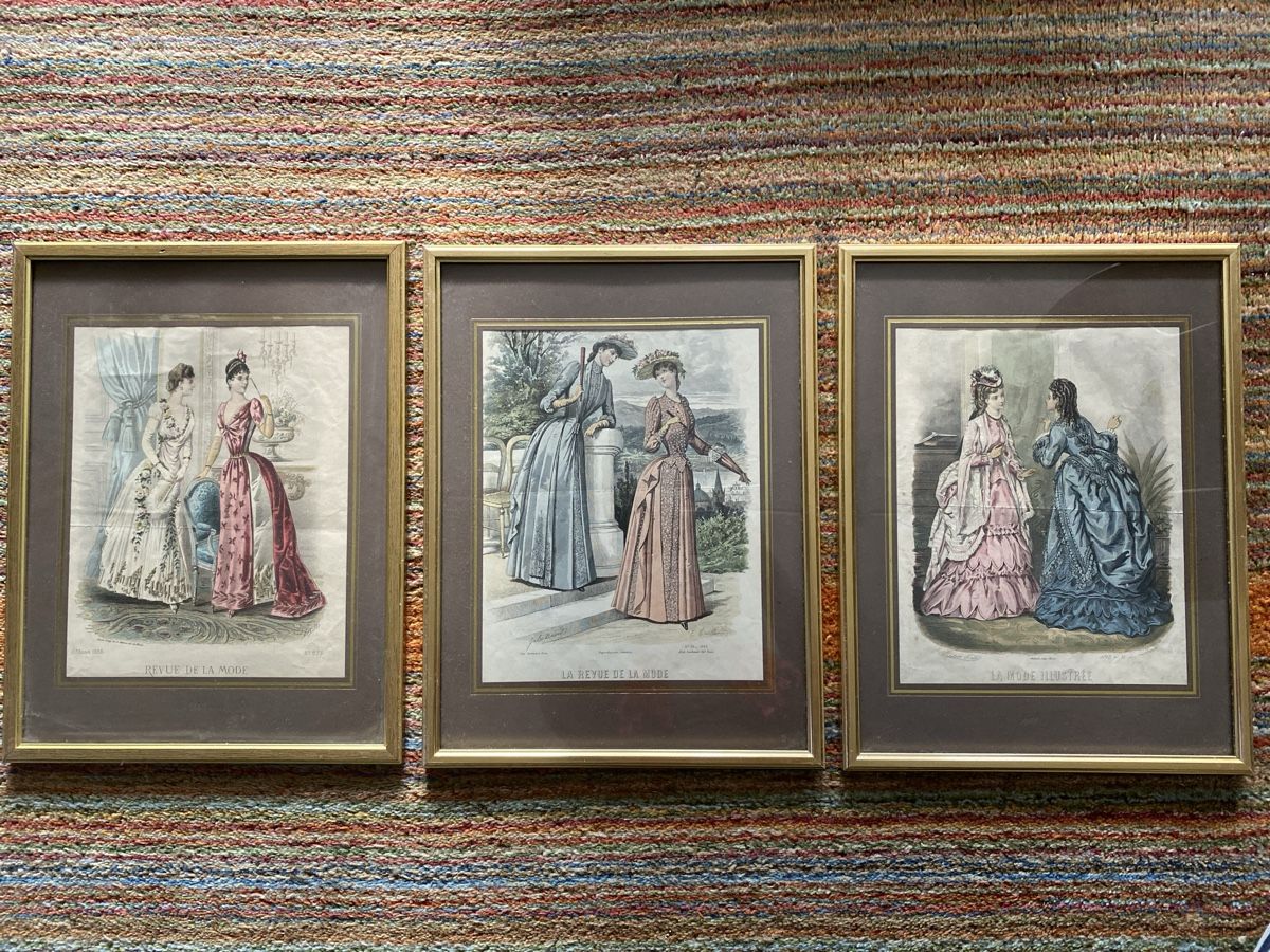 Gemälde: 3 Bilder Revue de la Mode, mit Goldrahmen – Gebraucht aus Adliswil von luzia31