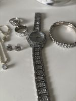 Sehr schöner neuer Modeschmuck