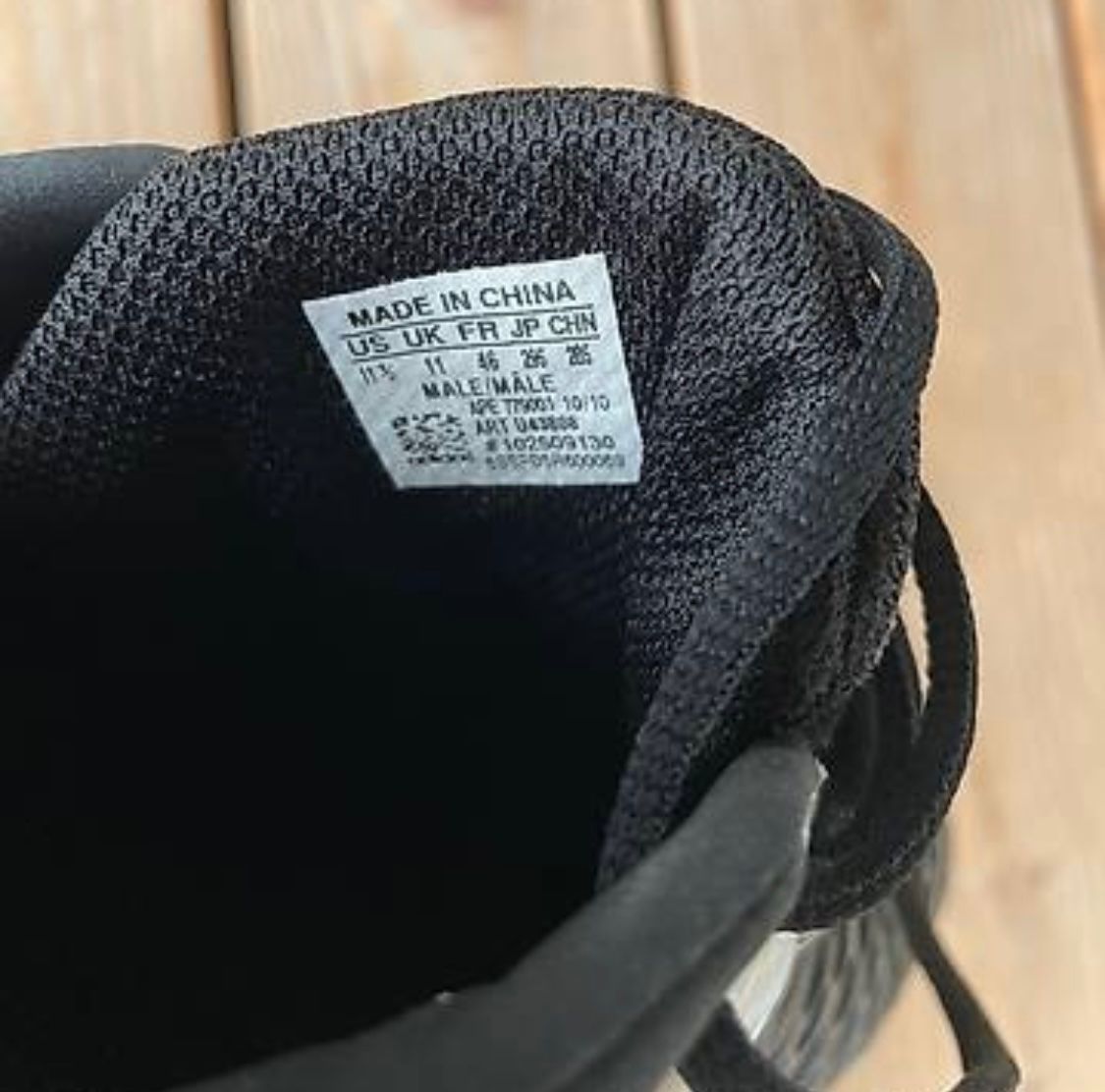 Adidas Scarpe da uomo: Adidas Tennischuhe Gr. 46 einmal gebraucht – Usato da Zürich venduto da idemehore 1
