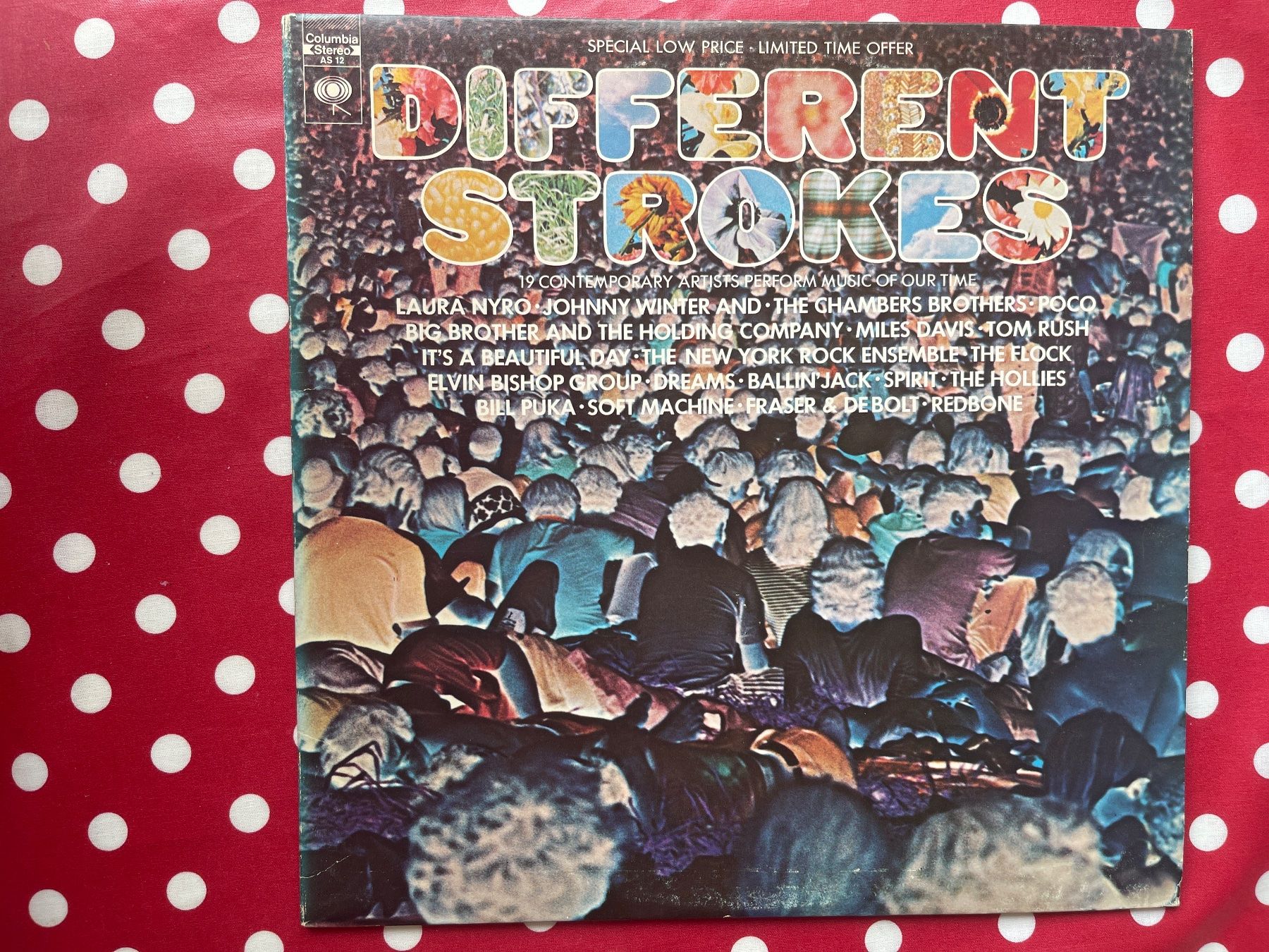 Dischi in vinile: A601/Different Strokes 19 Contemporary Artists – Usato da Frutigen venduto da Philippe_jsp