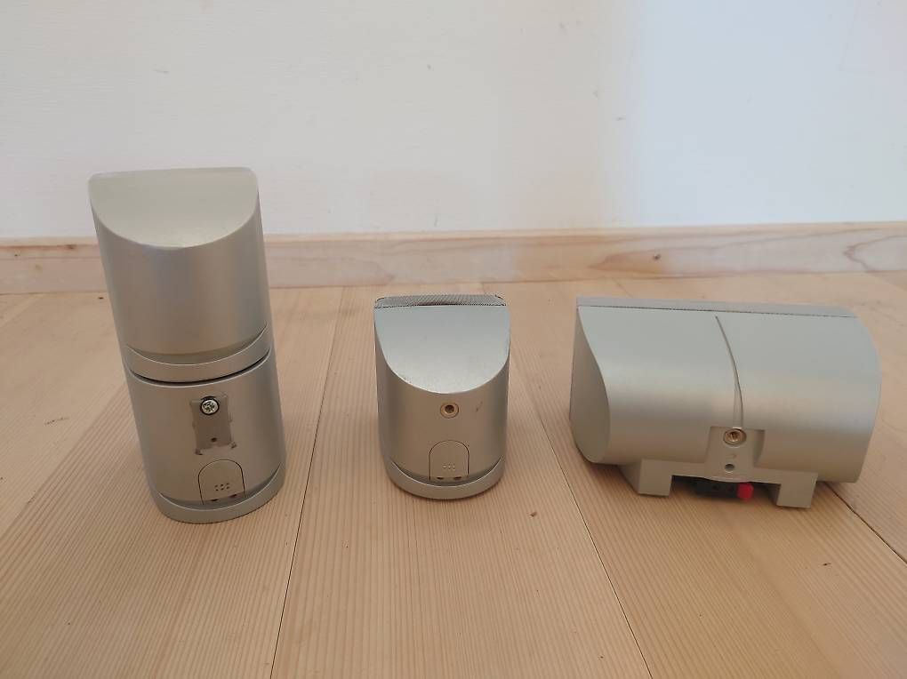 Bose Casse acustiche: 3x Bose CUBE Speaker Silber mit Kabel – Usato da Wohlen b. Bern venduto da ani_9pp5 2