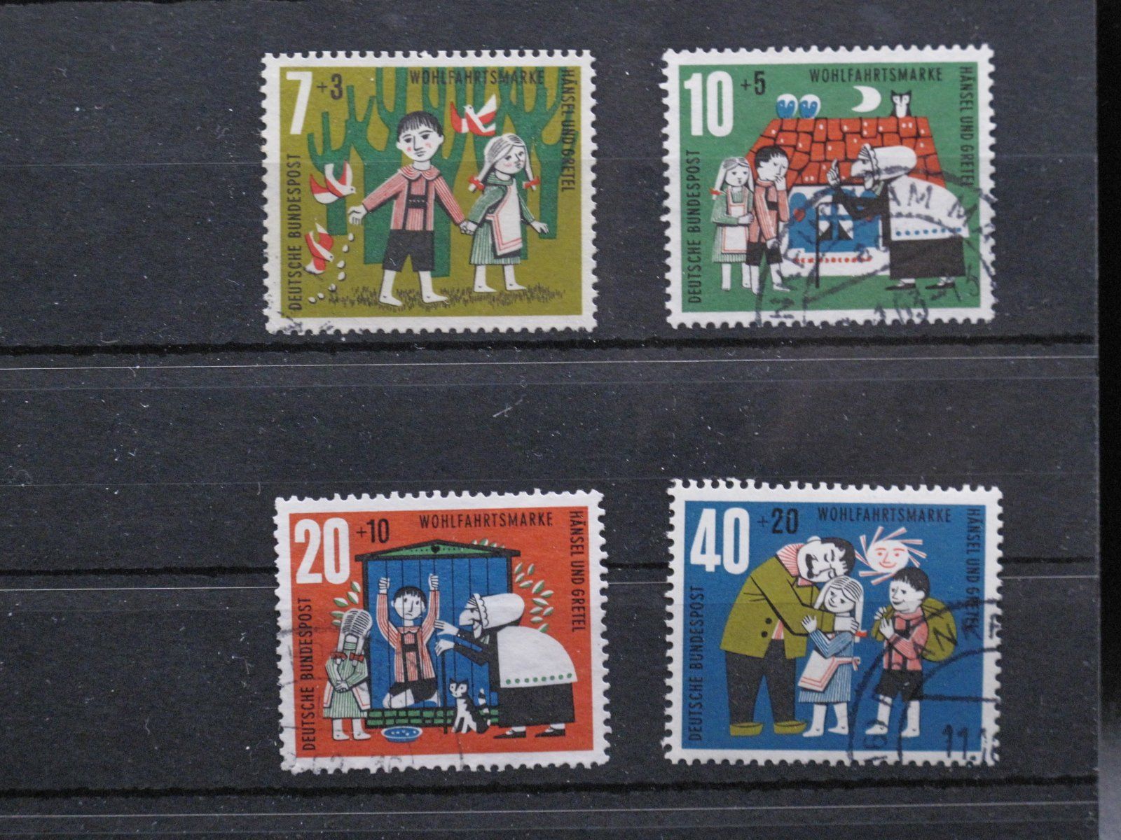 Tutti i francobolli: BRD 1961 Grimm Märchen III  gest – Usato da Wil SG venduto da fva01