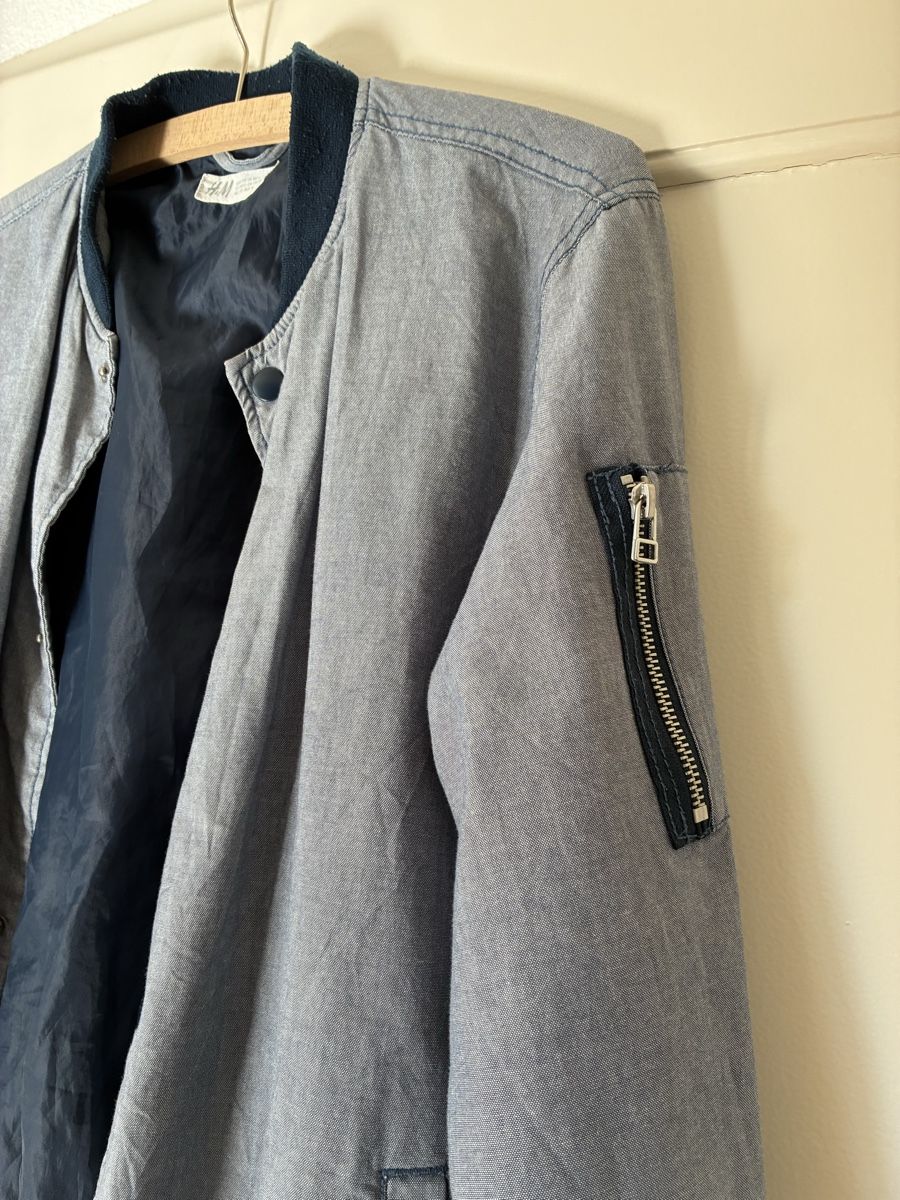 H&M Jacken & Mäntel: Bomberjacke / Collegejacke / Jeansjacke Gr. 170 – Gebraucht aus Biberist von wacholder 1