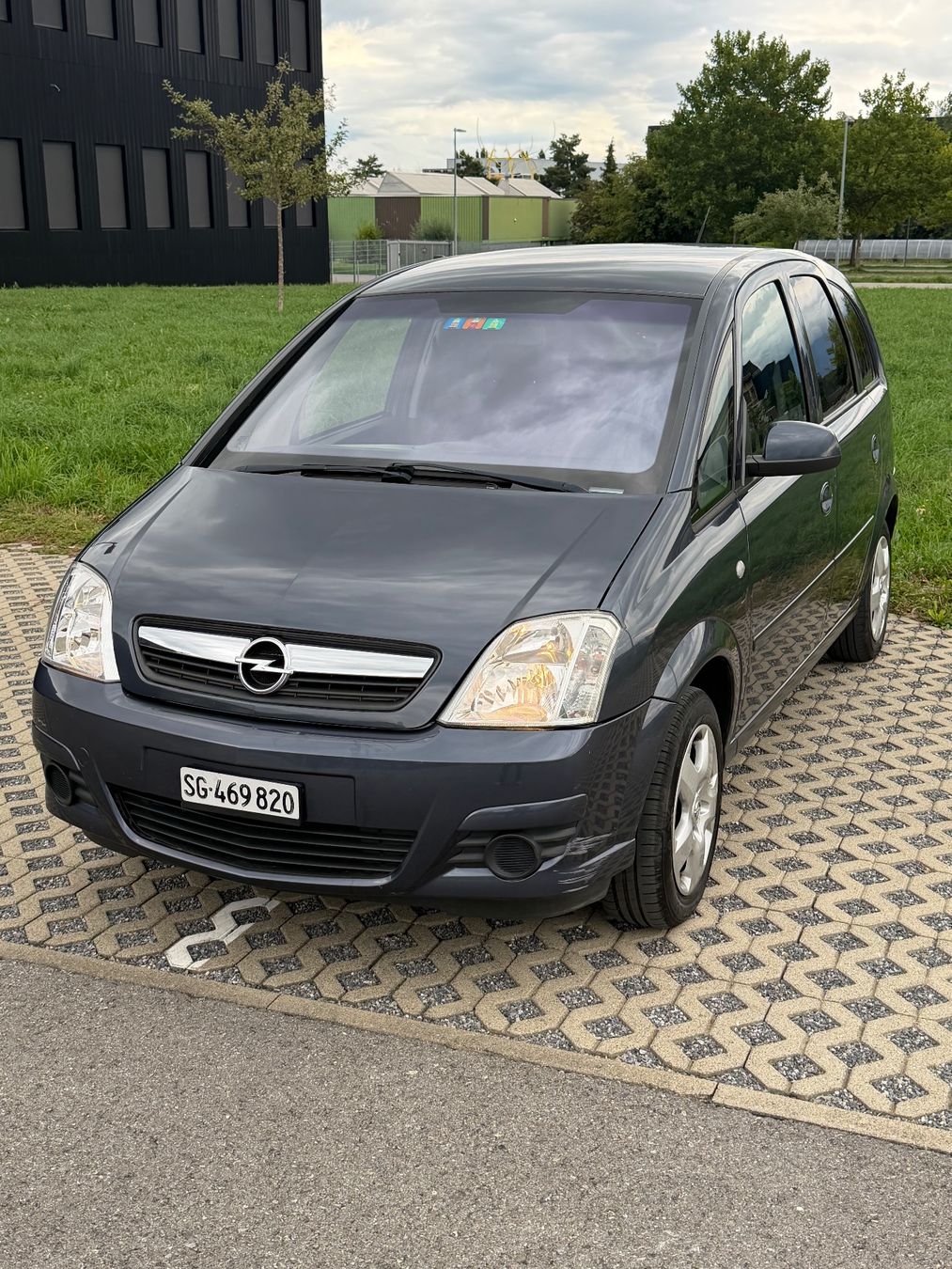 Opel Autos: Opel Meriva – Gebraucht aus Altstätten SG von nuli 2