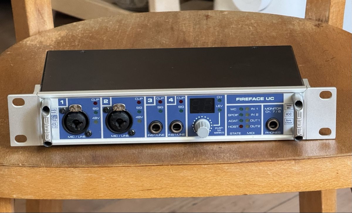 RME Equipement studio: RME Fireface UC USB Audio Interface Studio Hardware – D'occasion à Basel par Herr.wagener
