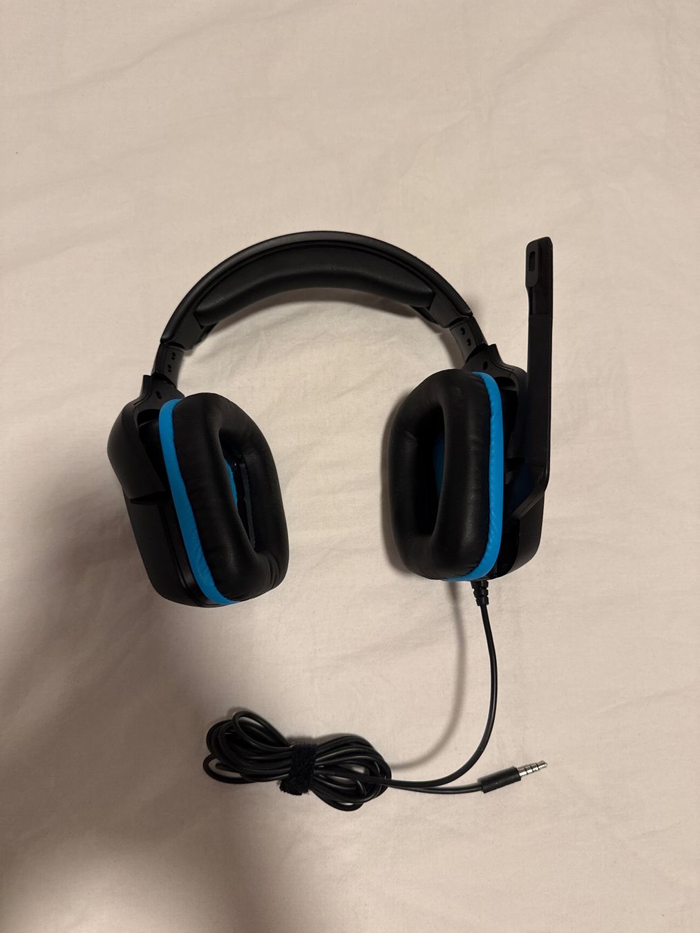 Logitech Kopfhörer: Logitech G432 Kopfhörer, Kabelgebunden – Gebraucht aus Rüti ZH von kev_m7nl 1