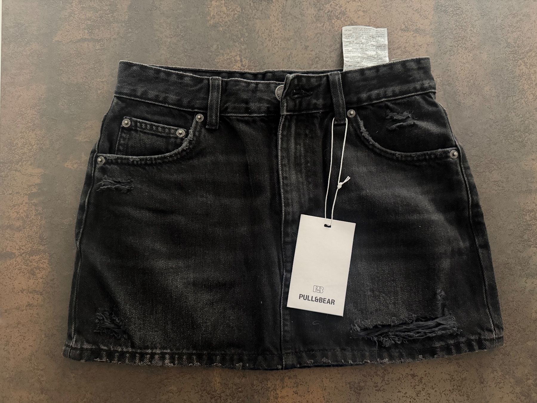 Pull&Bear Gonne: Pull&Bear Denimrock Schwarz Gr.34 Neu mit Etikett Sommer ... – Nuovo (secondo la descrizione) da Arch venduto da ellaisa84