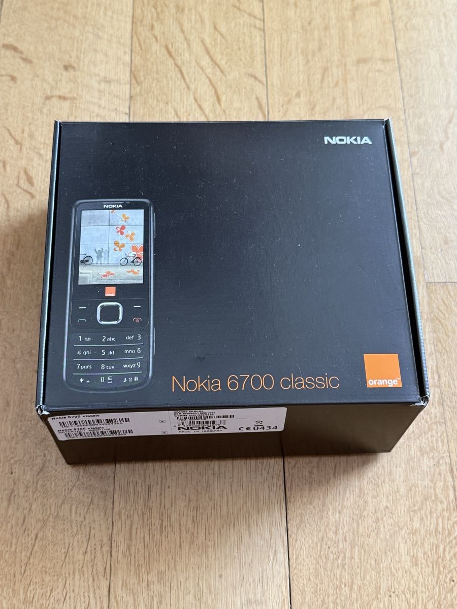 Nokia Telefoni cellulari / Smartphones: Nokia 6700 classic Orange in OVP – Usato da Schaffhausen venduto da sve_j7zj