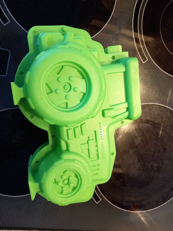 KIRZAX Traktor Backform 3D - Silikon Backform Für Kindergeburtstag