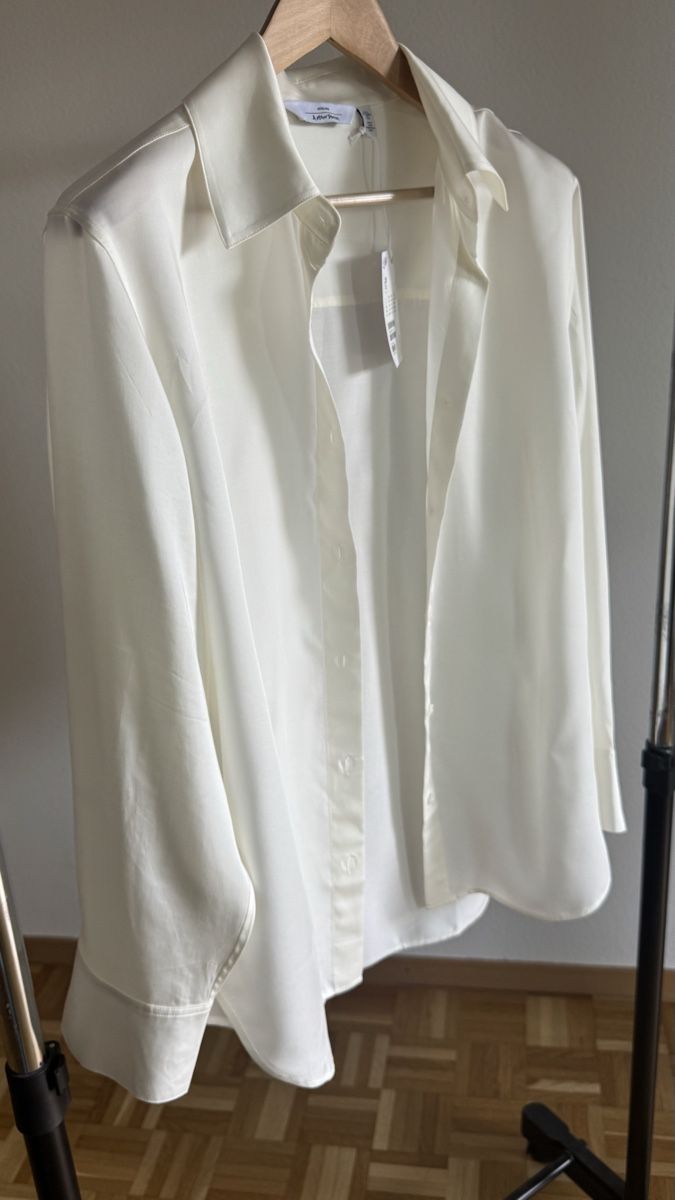 Other Stories Camicette: Stilvolle Bluse von & Other Stories. Neu.   – Nuovo e nell'imballaggio originale da Schaffhausen venduto da R_Muzh 2